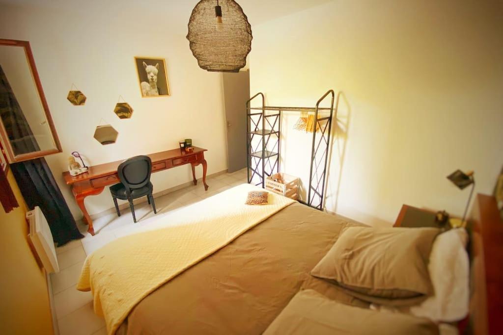 Cocoon'Isle - Jardinet- Jacuzzi Apartment L'Isle-sur-la-Sorgue Exterior photo