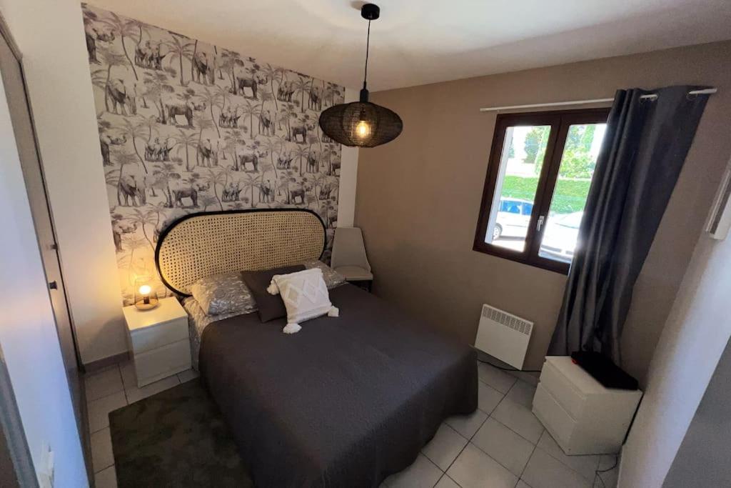 Cocoon'Isle - Jardinet- Jacuzzi Apartment L'Isle-sur-la-Sorgue Exterior photo