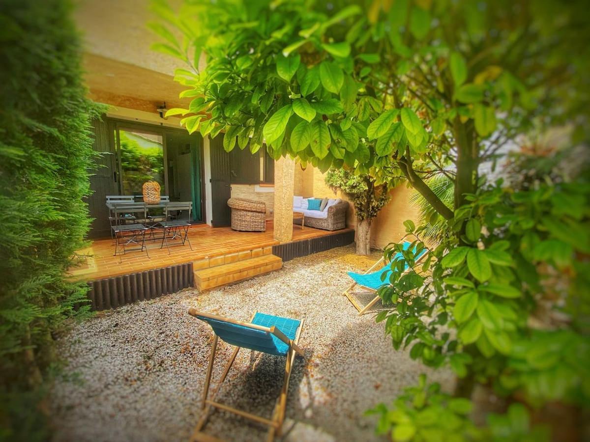 Cocoon'Isle - Jardinet- Jacuzzi Apartment L'Isle-sur-la-Sorgue Exterior photo